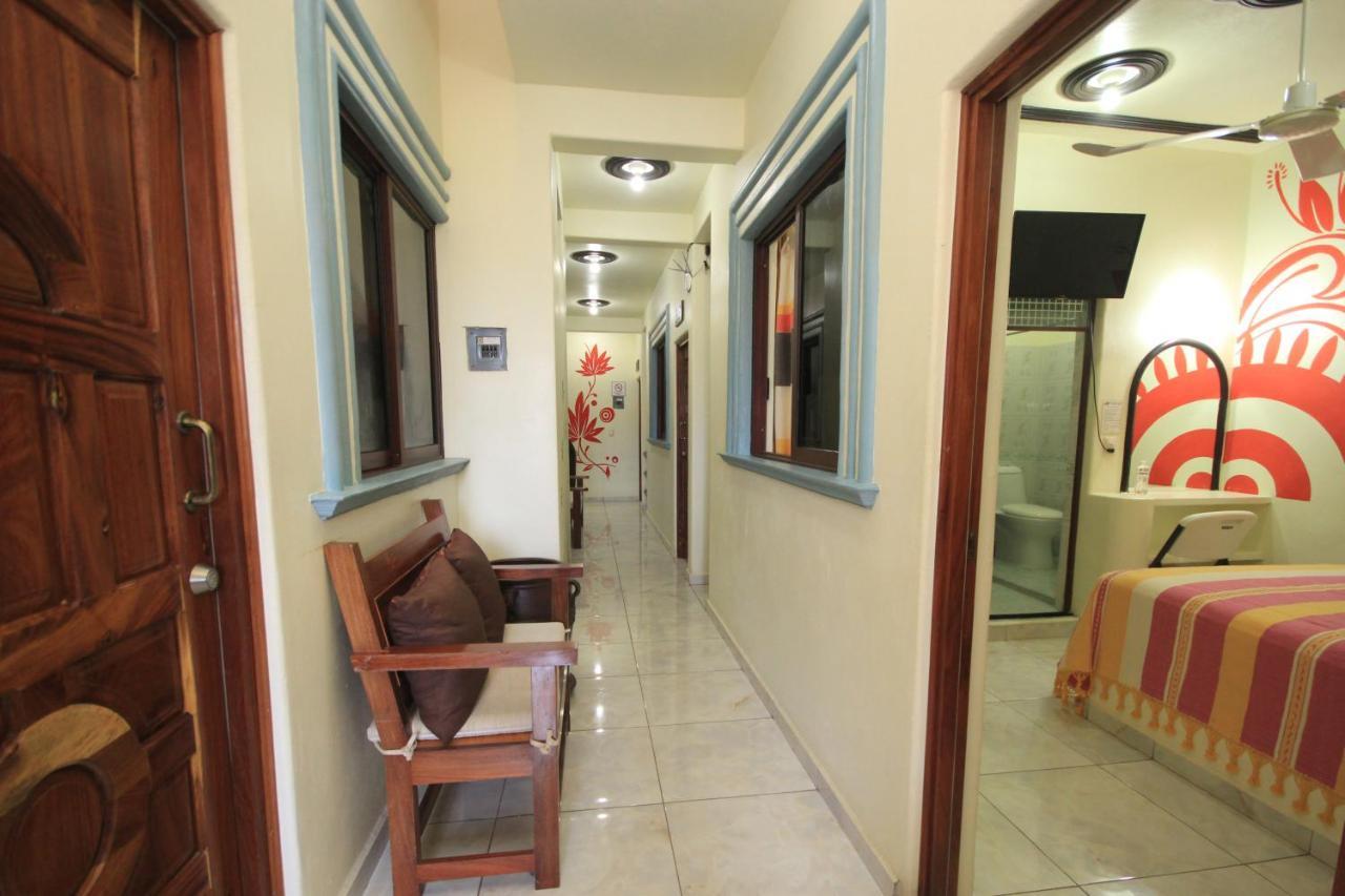 Hotel Posada Diamante Санта-Крус-Уатулько Екстер'єр фото