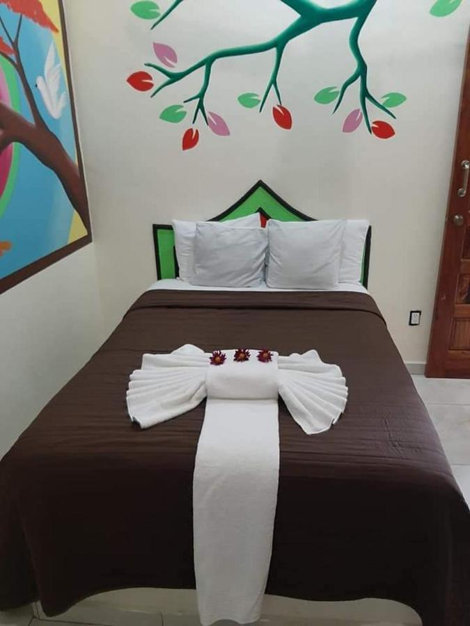 Hotel Posada Diamante Санта-Крус-Уатулько Екстер'єр фото